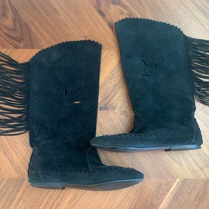 Jaren '80 Vintage Maat 8 Zwart Suede Leren Laarzen / Dameshakken US Maat 8 / Mocassin Fringe