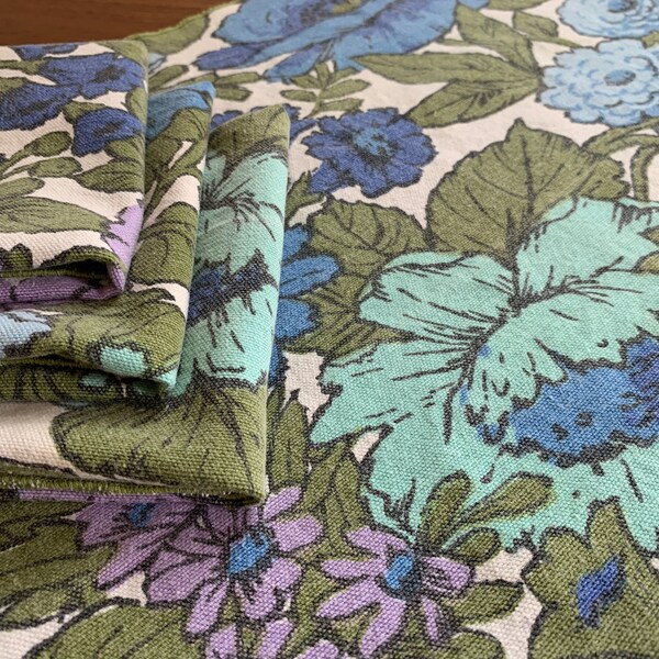 Vintage MCM Mod Floral Napkins / Set of 4 / Blue, Teal and Purple