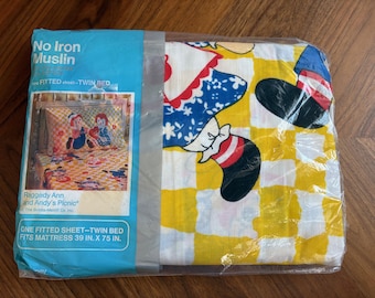 Vintage Mod Raggedy Ann & Andy Twin Fitted Sheet, NOS Sealed, 50/50 Cotton/Polyester, Picnic Print