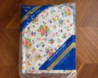 Prześcieradło płaskie Vintage Floral Full/Double firmy Dan River NOS Vintage Retro Mod Botanical Boho Cottagecore