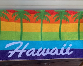Ręcznik plażowy z Hawajów z lat 80. XX wieku z motywem Cecila Saydah / Mod Rainbow Palm Tree Graphic