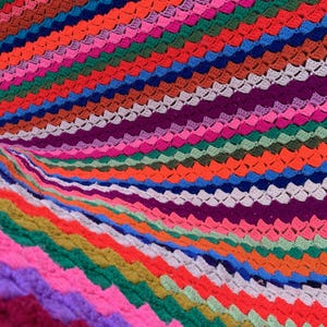 Vintage 70s Striped Afghan Throw / MCM Colorful Crochet Blanket