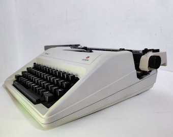 Vintage Portable Typewriter/ Retro White Typewriter/ Olympia Carina 2 Typewriter /Rare Olympia Typewriter /Working Typewriter / China/ 70s