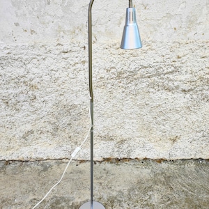 Vintage Ikea Kvart Floor Lamp / Adjustable Gooseneck Floor Lamp / 90&#39;s/ Silver Metal Floor Lamp /Study Lamp / Retro Light / Mid Century Lamp