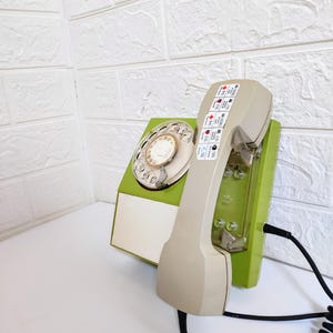 Vintage Wall Telephone Iskra / Modern Ata Telephone / Iskra Yugoslavia / Vintage Home Decor / Original Iskra / Red and White Telephone / 70s