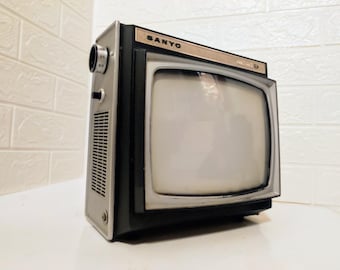 Vintage Portable Television / Tv Set From Japan /70s / Retro Sanyo TV/ Sanyo Mini Tv / No-Working Tv / Mid Century Tv/ Japan / Vintage Tv