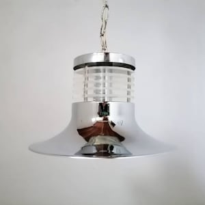 Luz de techo de metal cromado vintage / Lámpara de diseño danés / Relámpago de mediados de siglo / Luz colgante retro / Luz colgante / Luz colgante / Era espacial / años 70