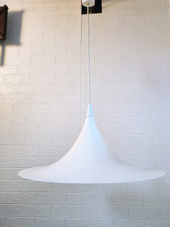 Trumpet pendant light deals