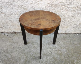 Mesa de jantar vintage / Mesa de jantar retrô de madeira / Mesa redonda moderna de meados do século / Mesa vintage / Mesa de centro / Iugoslávia / Anos 70 (precisa de reparos)