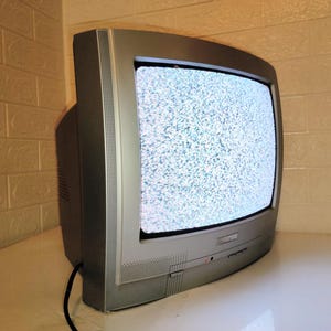 Retro Morse-TV: Fungerande plast-TV i mitten av århundradet