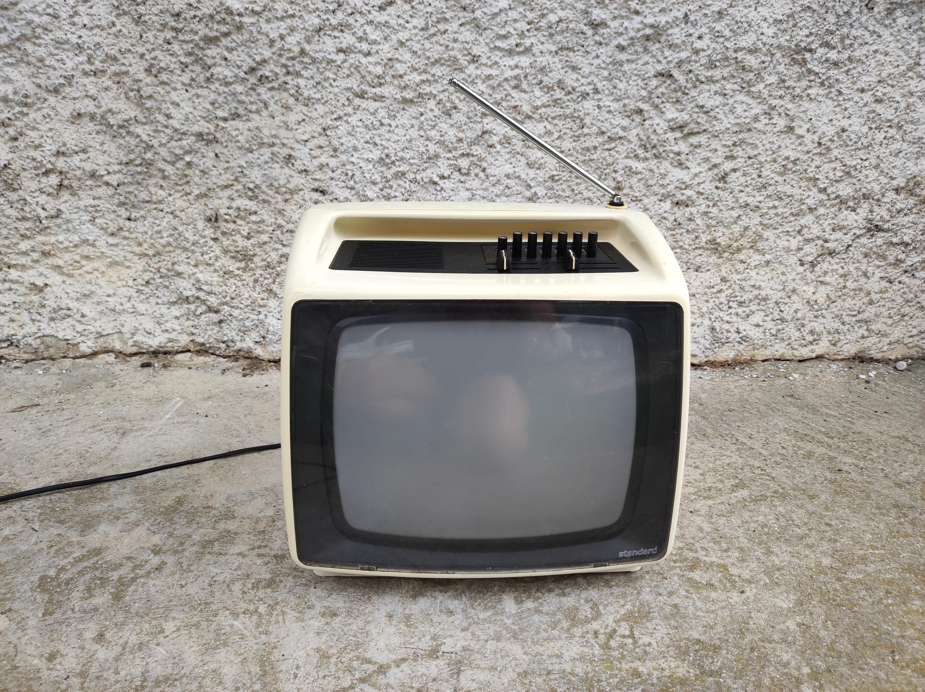 80s portable color tv - Etsy 日本
