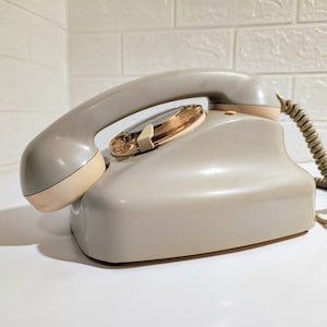 Vintage Siemens Telephone/ Old Home Phone/ Grey Telephone/ Siemens Phone/ Grey Rotary Telephone/ Mid Century Telephone / Working Phone / 60s