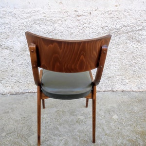 Chaise vintage en bois/ Chaise en bois et cuir vert/ Chaise de salle à manger/ Chaise Stol Kamnik/ Stol Kamnik/ Meubles rétro/ Chaise Yougoslavie/ Années 60 image 4