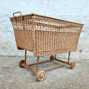 Vintage Rattan Storage on Wheels/ Rattan Basket / Modern Rattan Home Decor/ Vintage Furniture/ Retro Rattan Storage/ Retro Rattan Decor/ 80s