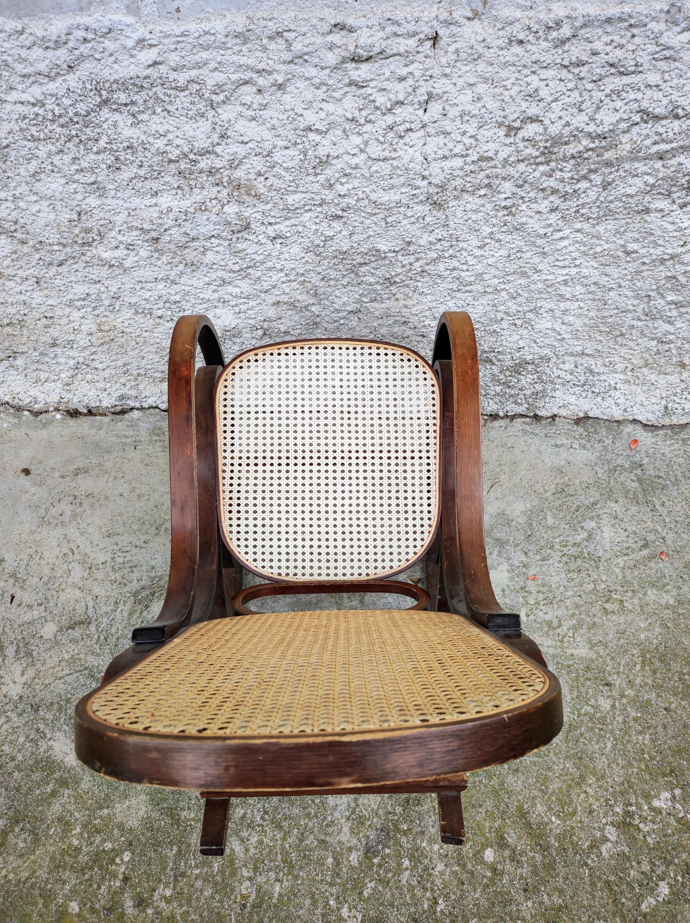 ヴィンテージ トーネット スタイル ロッキングチェア/レトロ