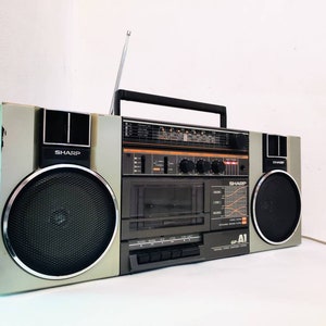 Vintage Portable Radio Tv Cassette Player / Sonic Radio Am Fm Tv/ Retro Tv/  Plastic Radio/ 80s/ Mid Century Radio Tv/ Korea -  Israel