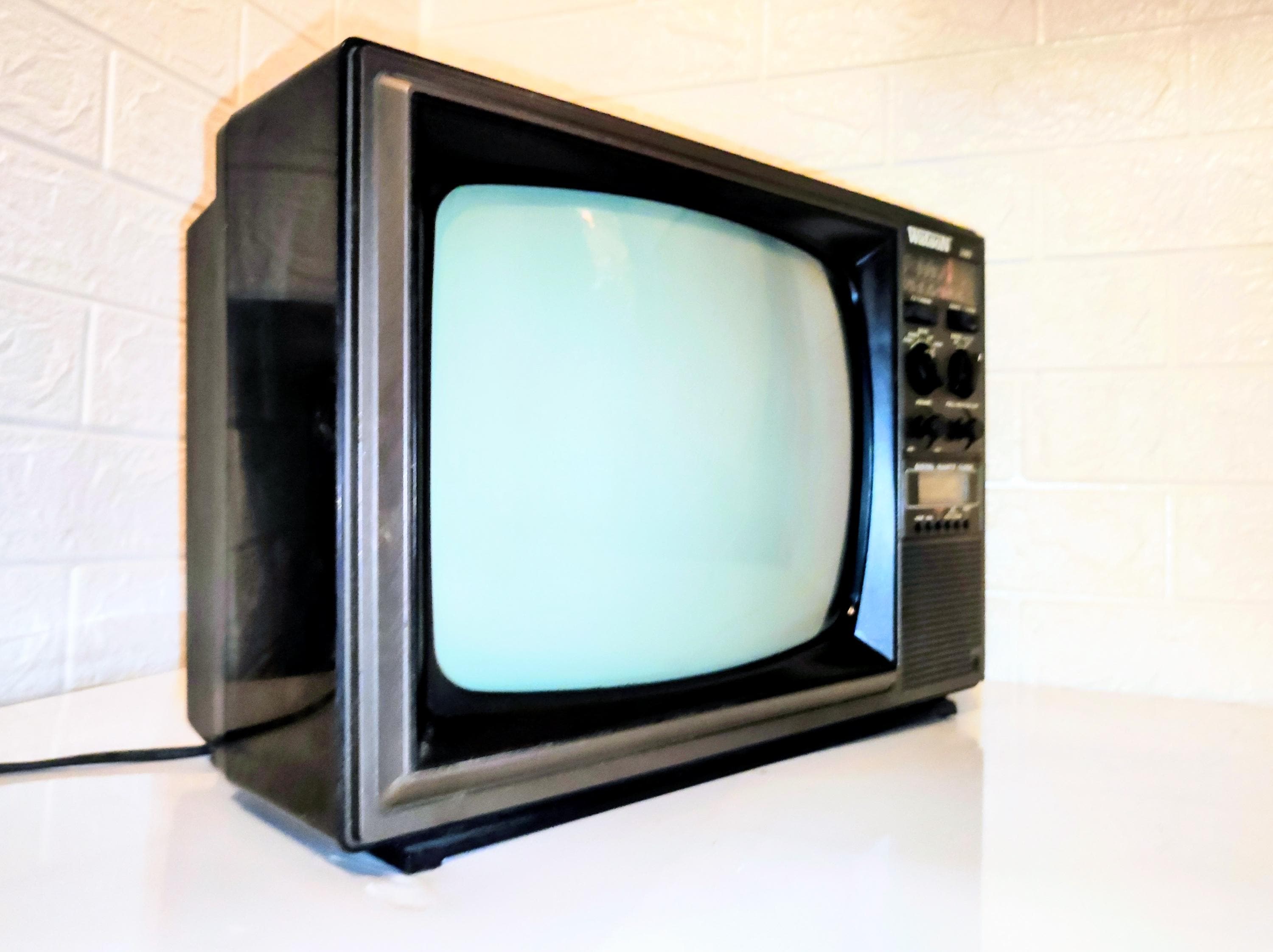 80s portable color tv - Etsy 日本