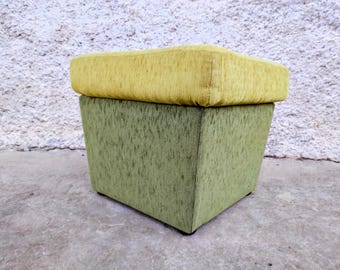 Taburete otomano verde vintage: muebles retro de mediados de siglo