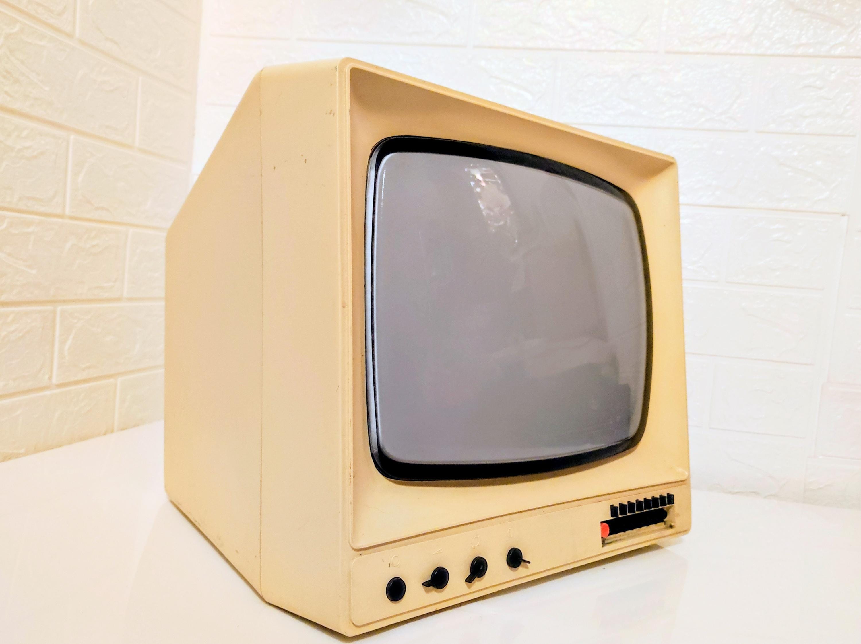 80s portable color tv - Etsy 日本