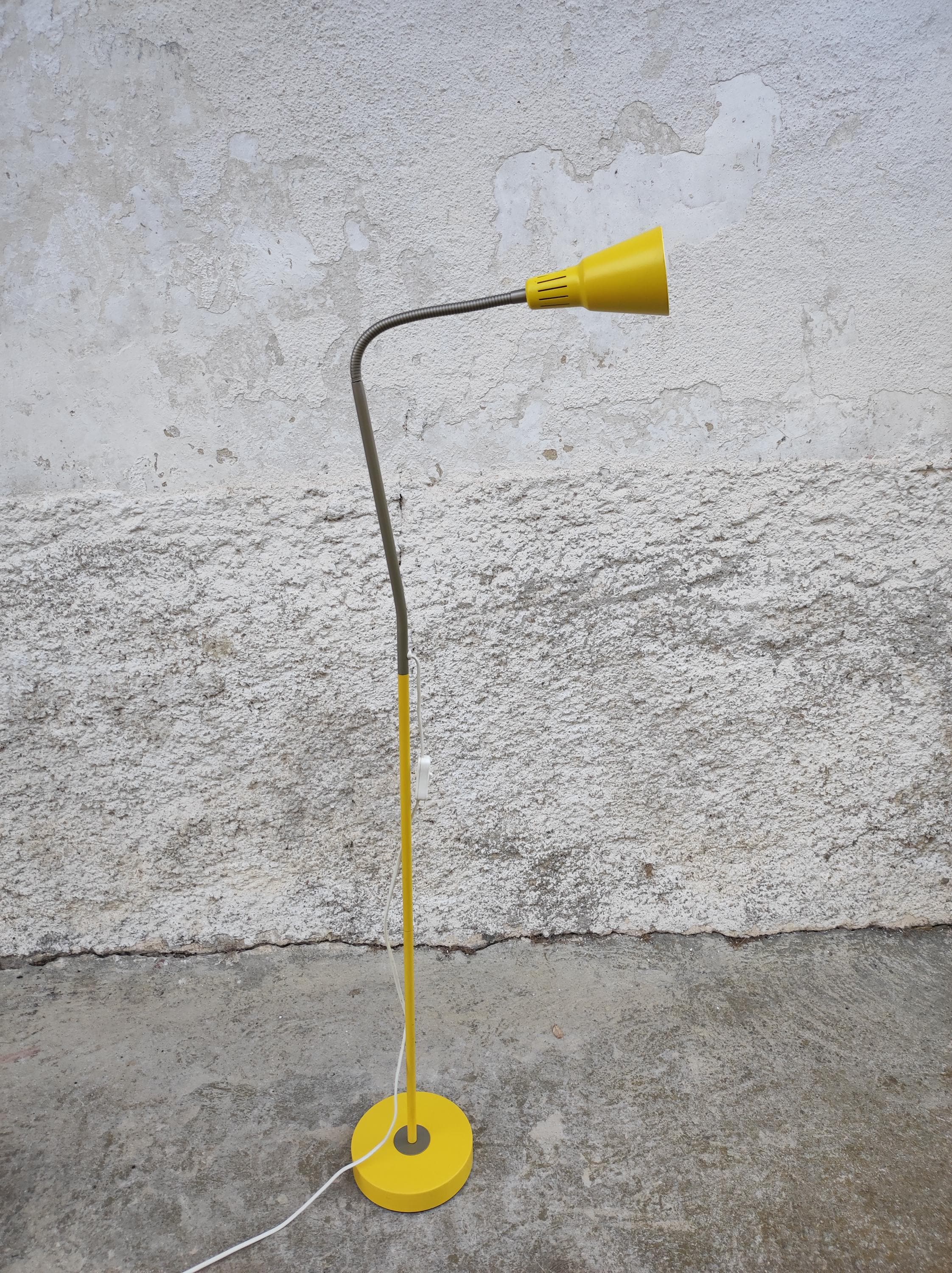 Vintage Ikea Kvart Floor Lamp / Adjustable Gooseneck Floor