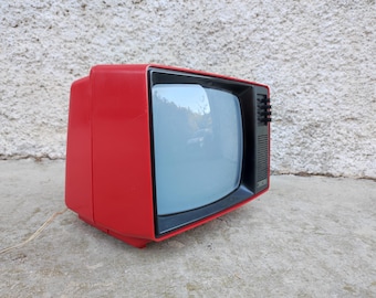 Vintage Portable Tv/ Junost 402B Tv/ Tv Receiver/ Old Black and White Tv/ Red Junost Tv/ Retro TV / Old Working Tv/ Home Decor/ 70s