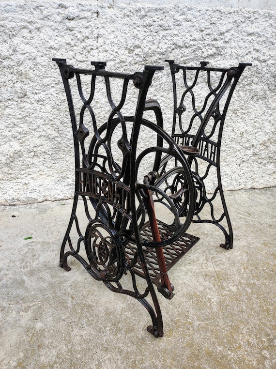 Antique Haid&Neu Sewing Machine Base: Cast Iron Treadle Table