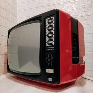 Vintage Portable TV Set From Germany / Modern Grundig Super Colour Tv /Retro Germany Television /Old Red No-Working Tv/ Old Home Decor /70s