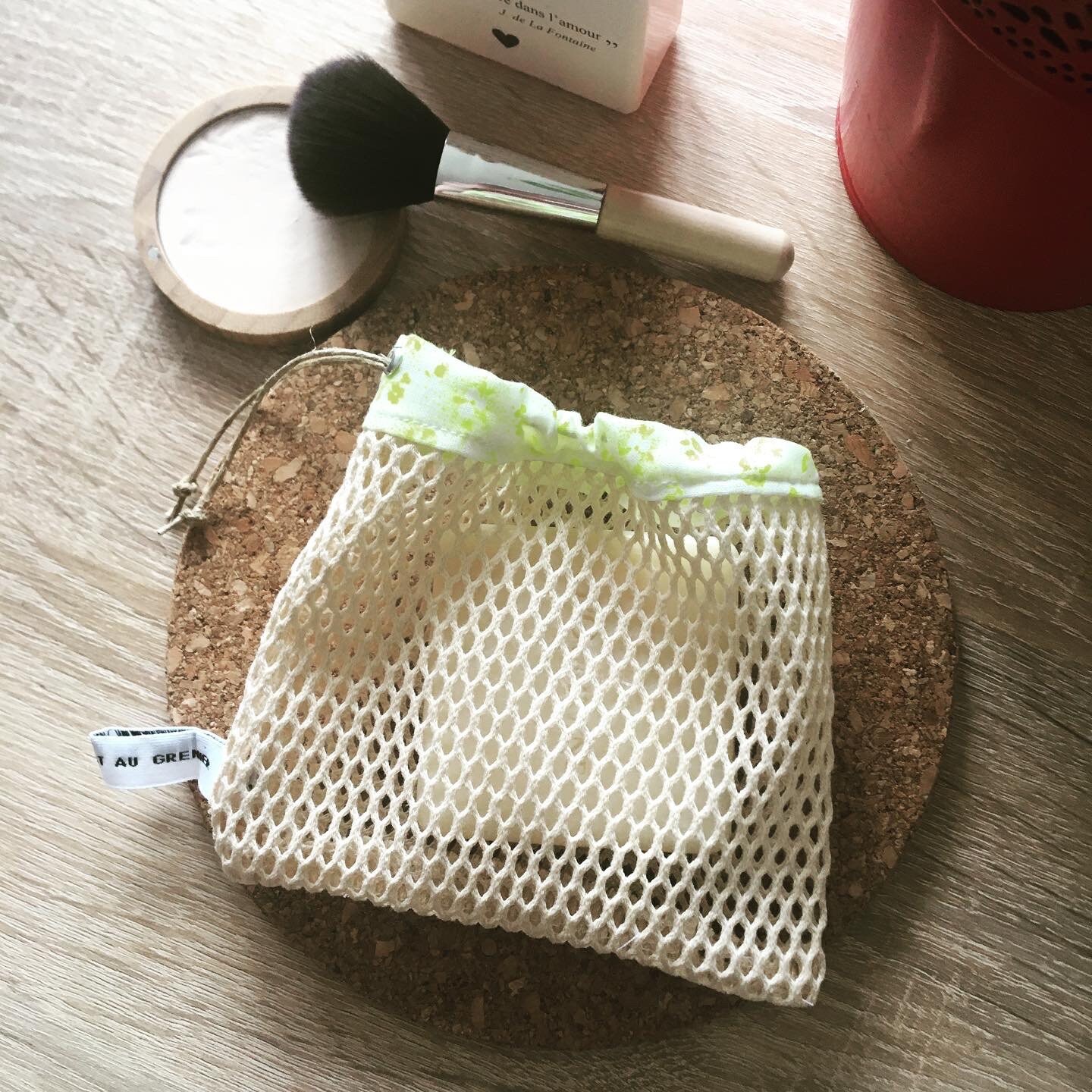 Filet à Savon - Fleurs Jaune Fluorescent