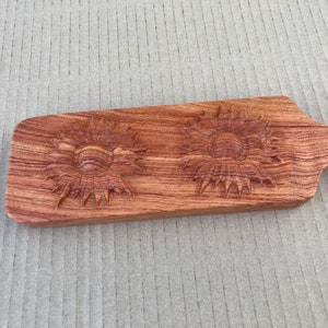 Palette de fessée en bois de tournesol 3D sur commande
