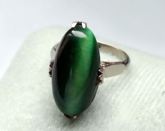 Green Cat's Eye Quartz Ring, Sterling Silver Band, Vintage Large Chatoyancy Gemstone Jewelry