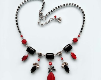 Black and Red Czech Crystal Dangling Link Bib Necklace, Vintage Rhinestone Imac Jewelry
