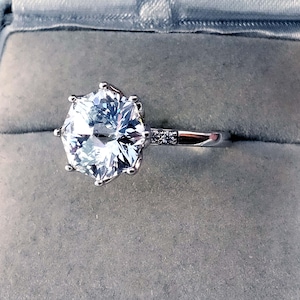 Stor oktagonig kubisk zirkoniaring i sterlingsilver, simulerade diamanter i vintage-ädelsten