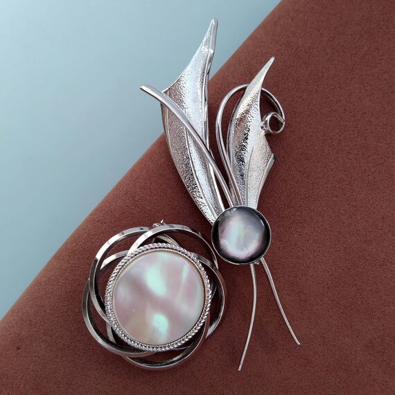 Vintage Mother of Pearl Brooches: Silver Tone Costume Jewelry, Set