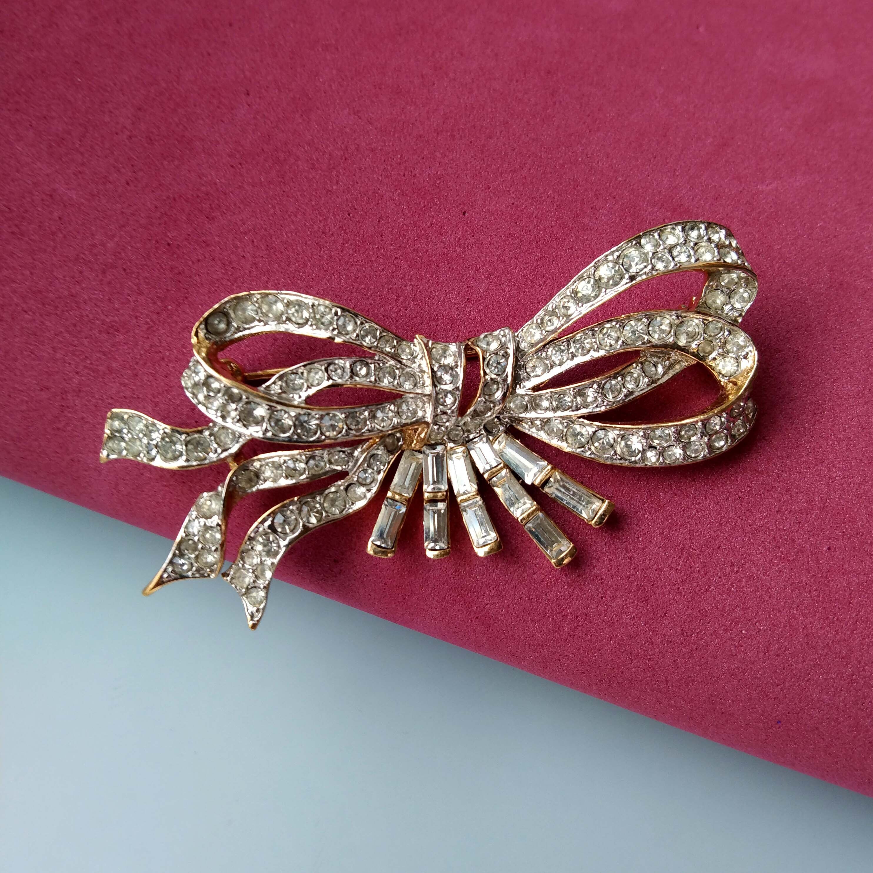 Nina Ricci　ブローチ　ピンクパープル　刻印あり　美品 Nina Ricci Pin - Etsy