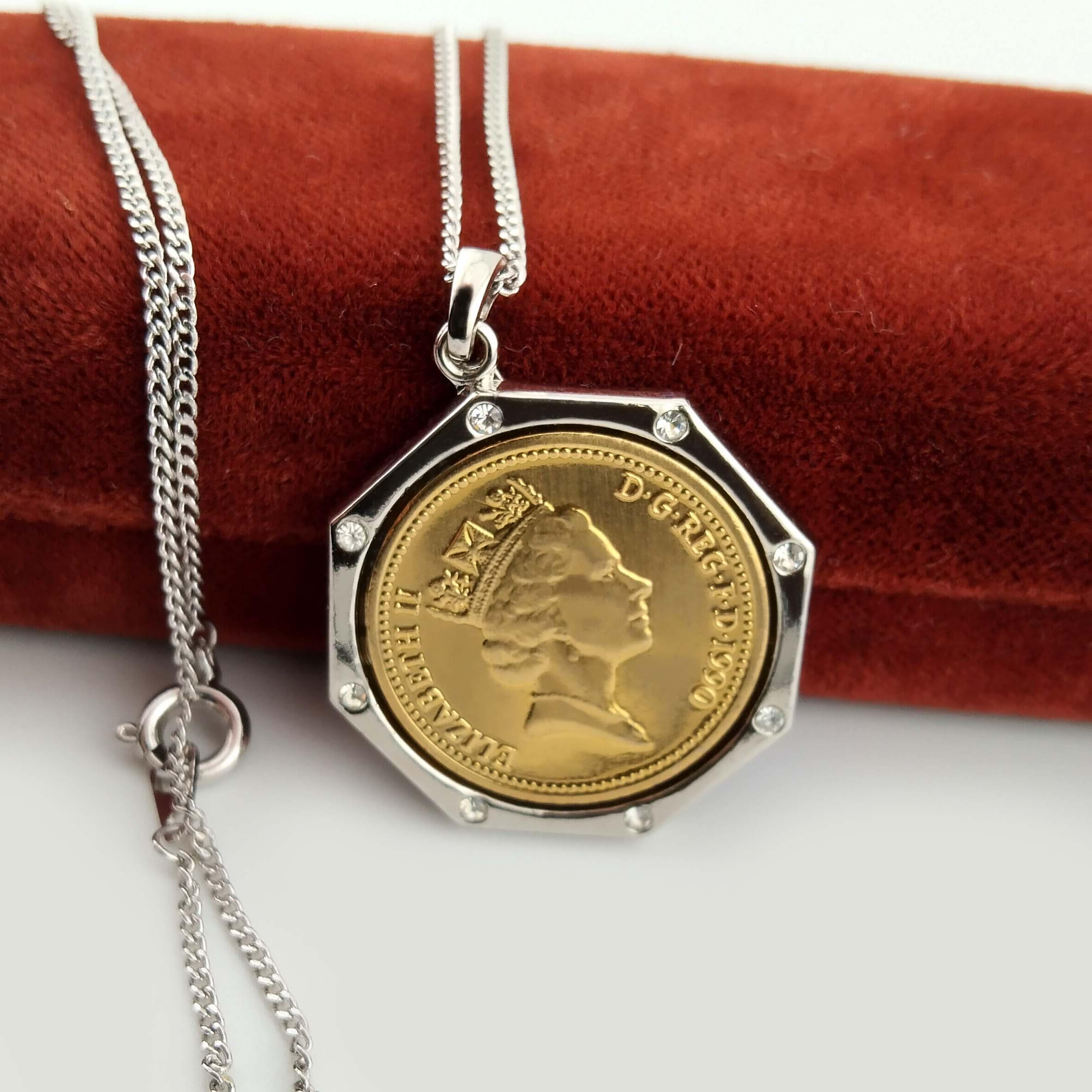Queen elizabeth ii gold coin pendants - Etsy 日本