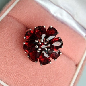 Garnet Flower 925 Silver Ring, Vintage Red Gemstone Jewelry, January Birthstone Gift