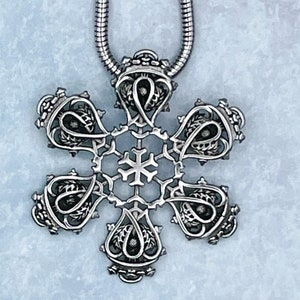 Necklace Scottish Thistle & Luckenbooth SnowWonders®NECKLACE Snowflake (SWJ3)