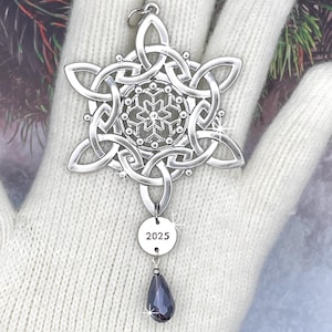 Ornement de flocon de neige en pierre violet Trinity 2025 (SW6069purple) Noël flocon de neige SnowWonders® personnalisé et personnalisé