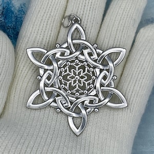 Trinity Snowflake SnowWonders® Ornament  (SW6069) Scottish Christmas Ornament personalized custom ornament