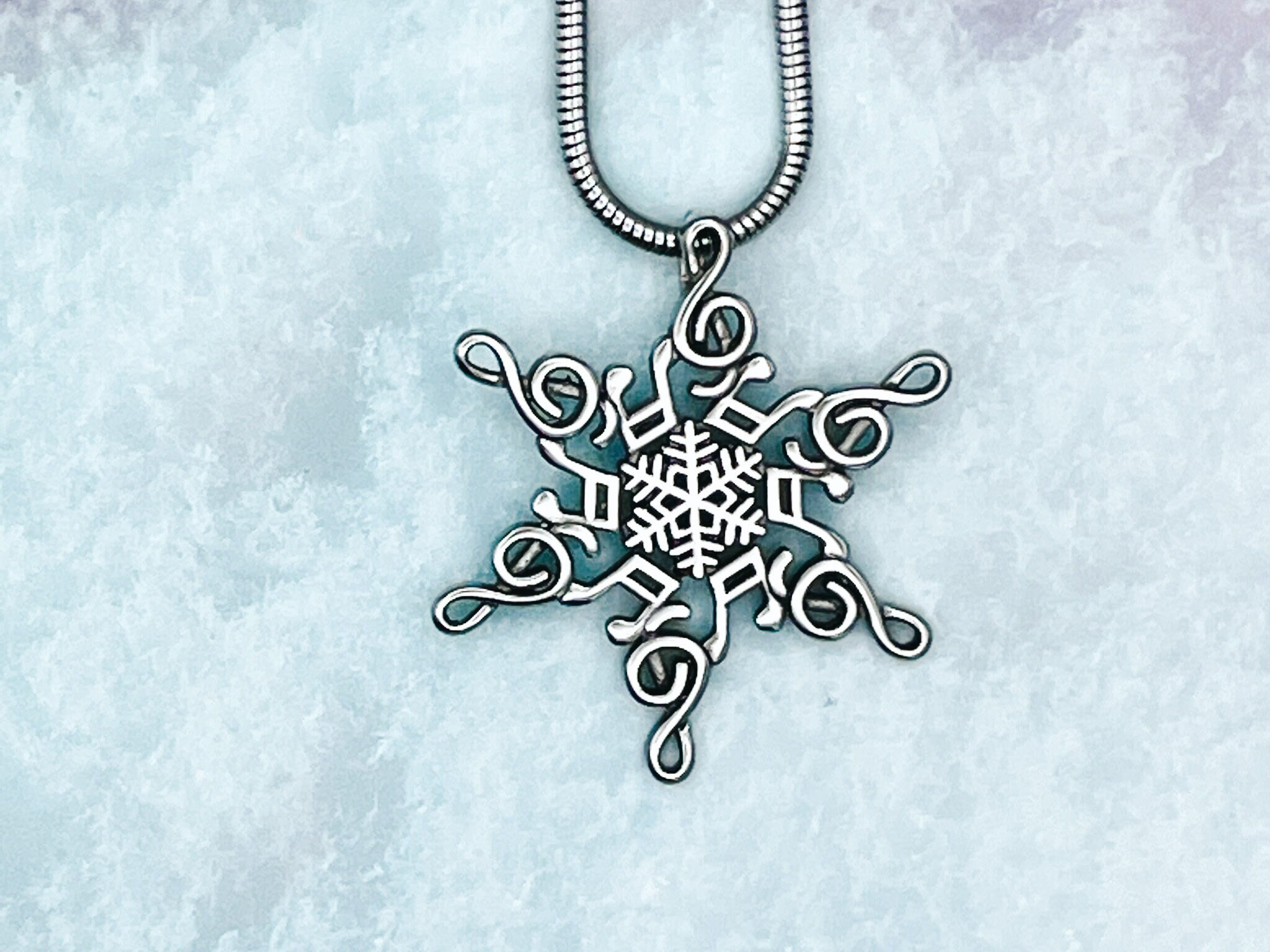 Music Snowflake Necklace SnowWonders®  (SWJ 4)  Music Snowflake, Treble Clef