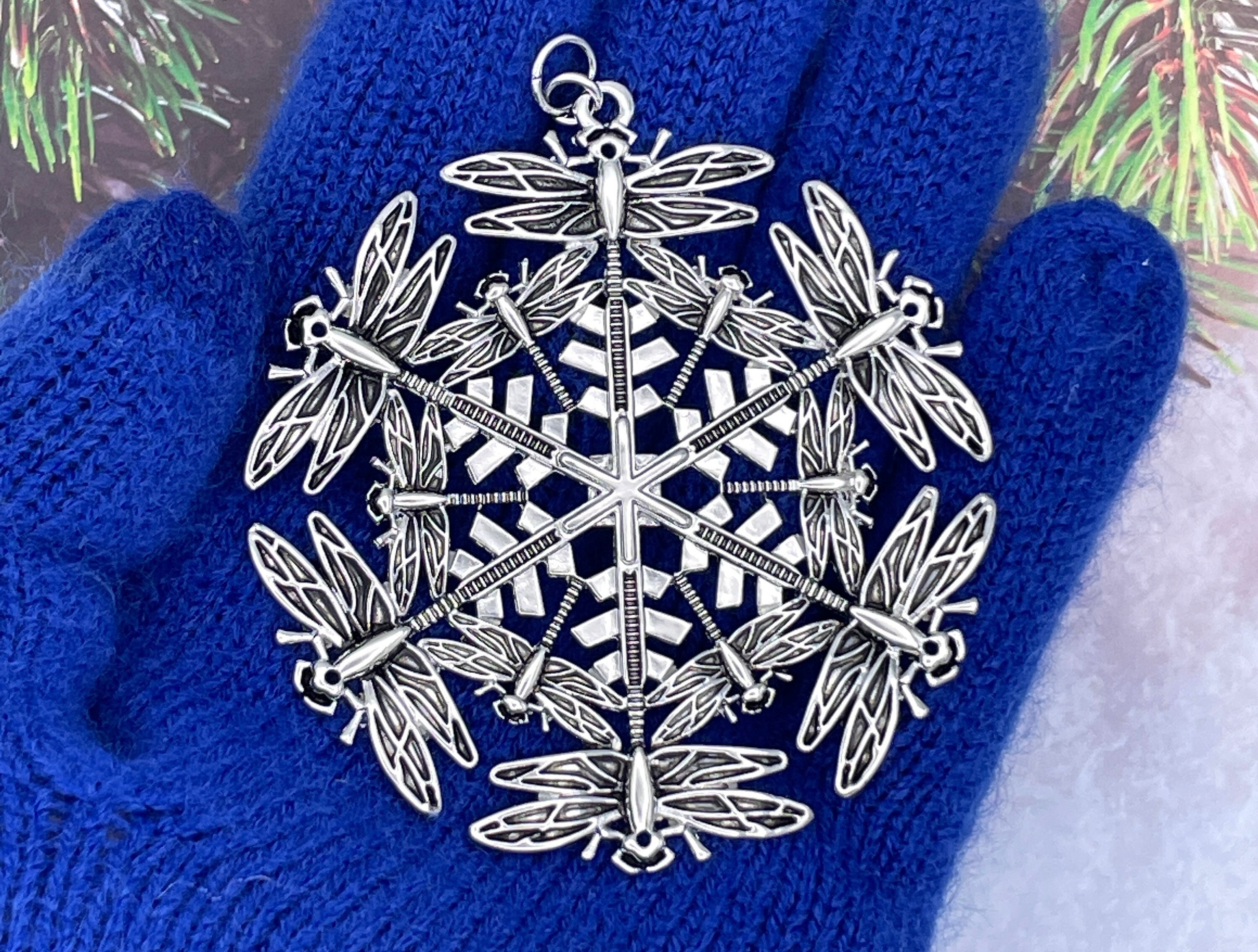 Christmas Ornaments Kits 4 Gold Pearl Dragonfly, 2 Crystal Snowflake, 3  Poinsettia, 6 Tree Ornament, 4 Bell Wreath, 2 Santa Bear 