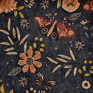 Tela de corcho Belagio preempacada con diseño floral y mariposas - 1029
