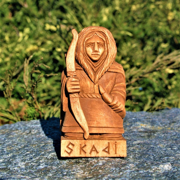 Norse Goddess Skadi Statue - Etsy