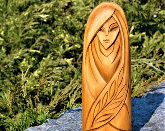Eir statue, Eir Norse Goddess, wooden statue, norse god statue, viking statue, Asatru, Norse gods, norse pagan