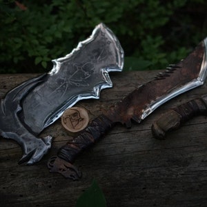 God of War, Blades of Chaos, Kratos Knife, God of War knife, metal blades of chaos replica