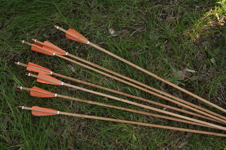6 Flèches Traditionnelles En Bois 31'' - Plumes De Dinde Bleues Pour Arc à Poulies Ou Chasse