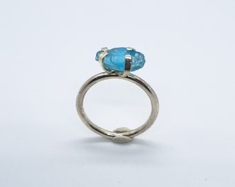 silver gemstone ring with blue apatite