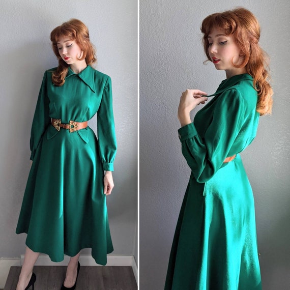 1940s Dagger Collar Winter Dress | Quintessential
