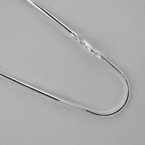 2mm 8 Sided D/C Sterling Silver Liquid Snake Chain. necklace. 16,18,20,22,24,30 inches