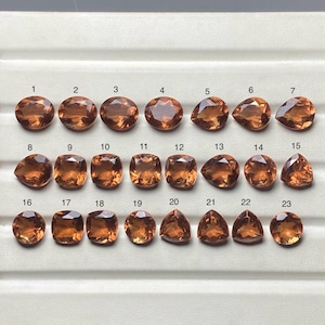 Färgskiftande granatdubbel Granatdubbel av högsta kvalitet Fasettslipad lös ädelsten för smyckestillverkning (10 mm) SF-1342